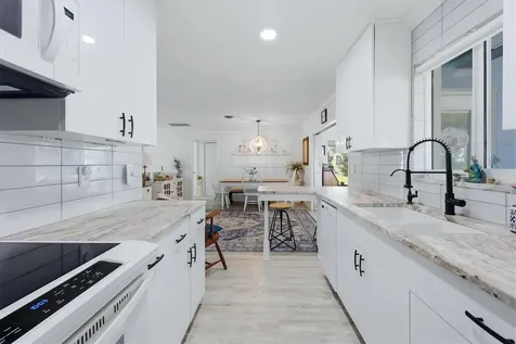 4452 Tortoise Road Venice FL 34293