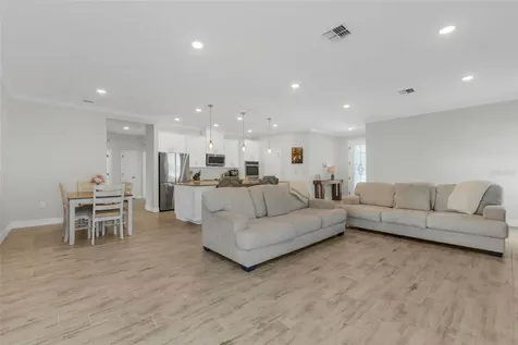 25813 Aysen Drive Punta Gorda FL 33983