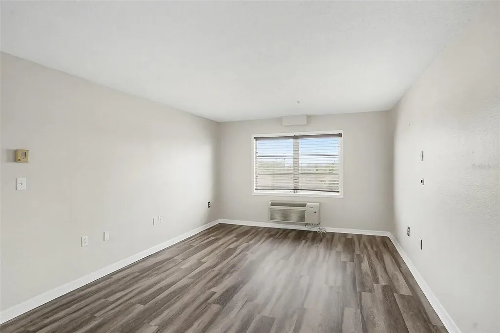 406 S Cedar Avenue Tampa FL 33606