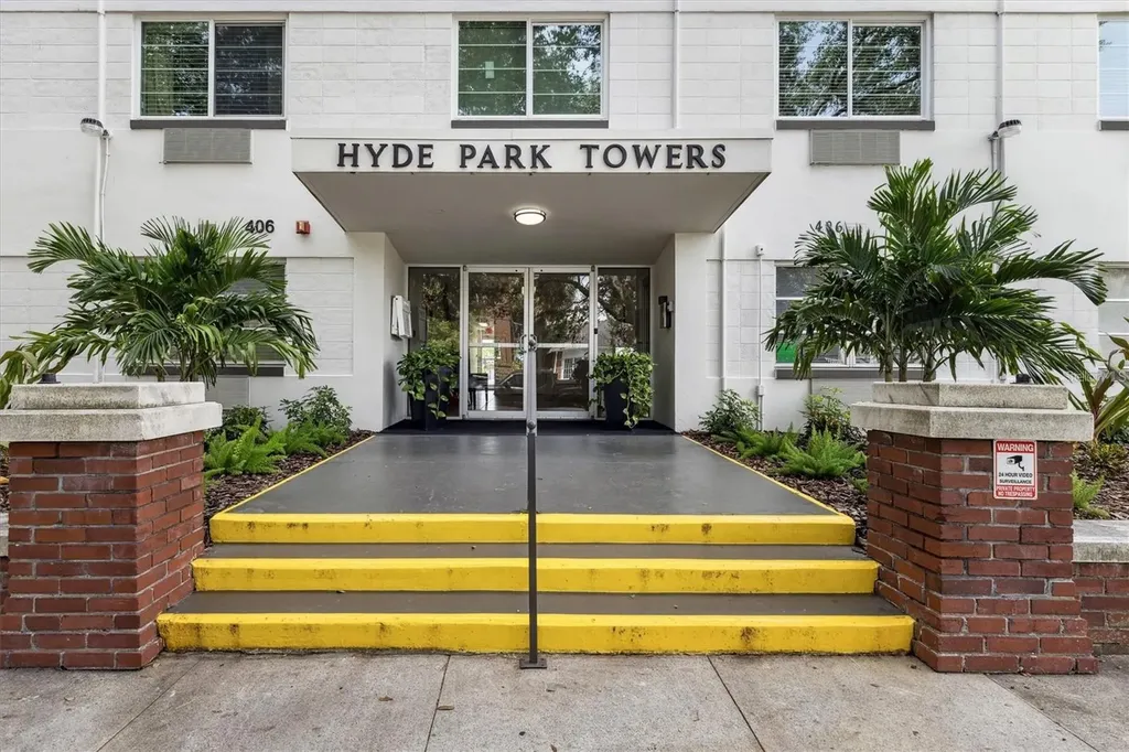 406 S Cedar Avenue Tampa FL 33606