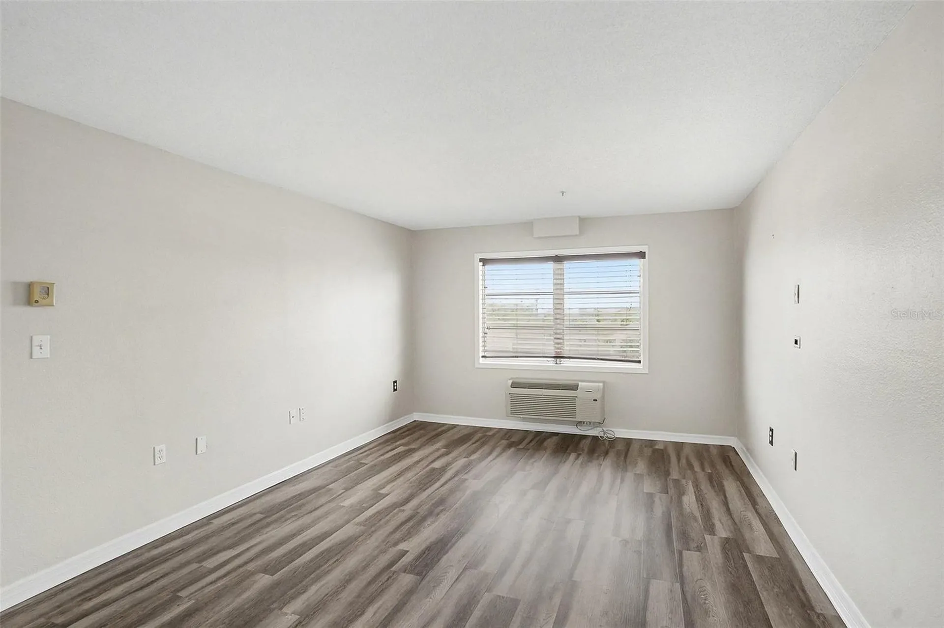 406 S Cedar Avenue Tampa FL 33606