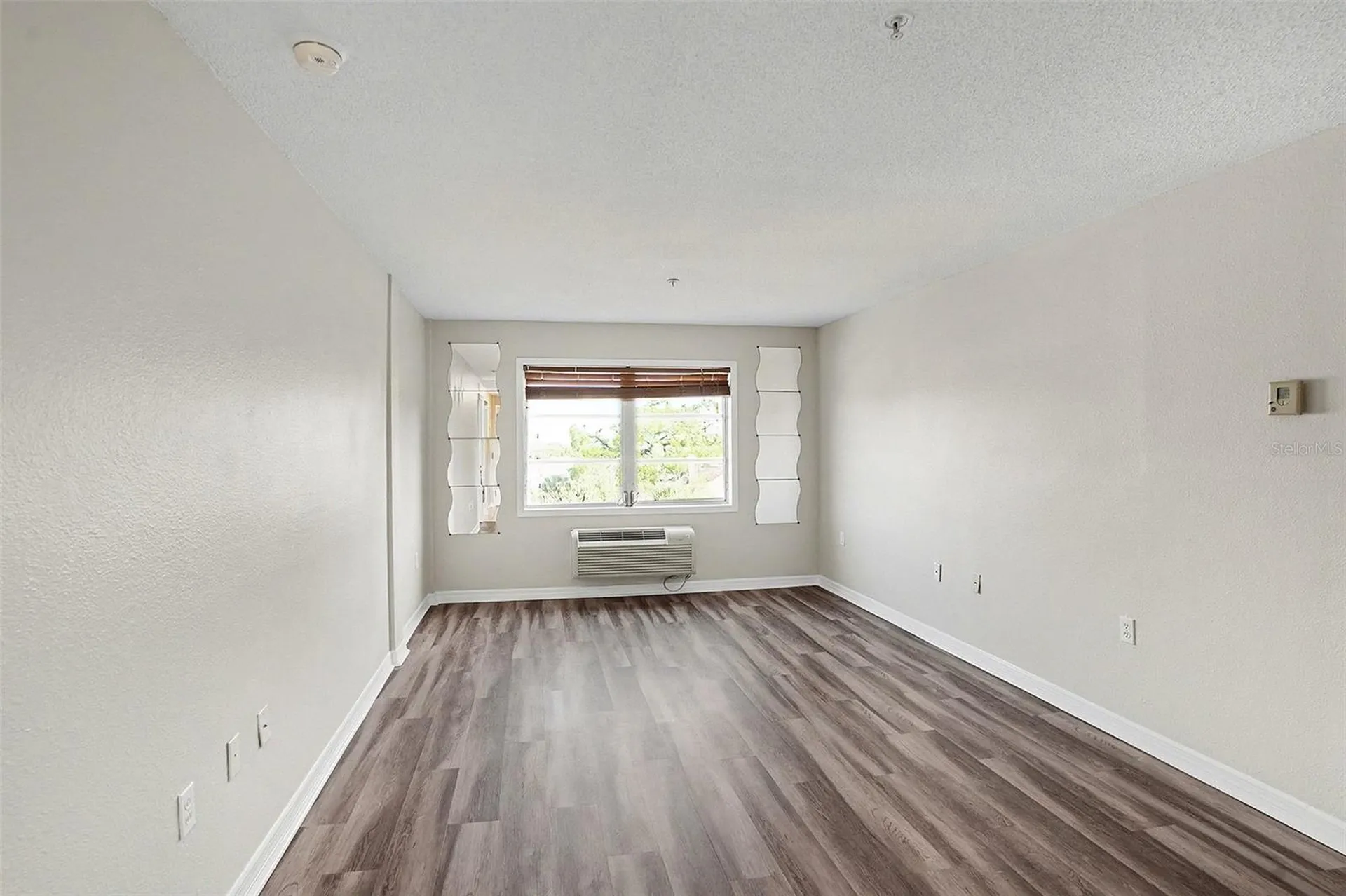 406 S Cedar Avenue Tampa FL 33606