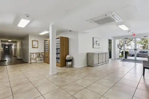 406 S Cedar Avenue Tampa FL 33606