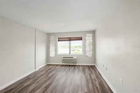 406 S Cedar Avenue Tampa FL 33606