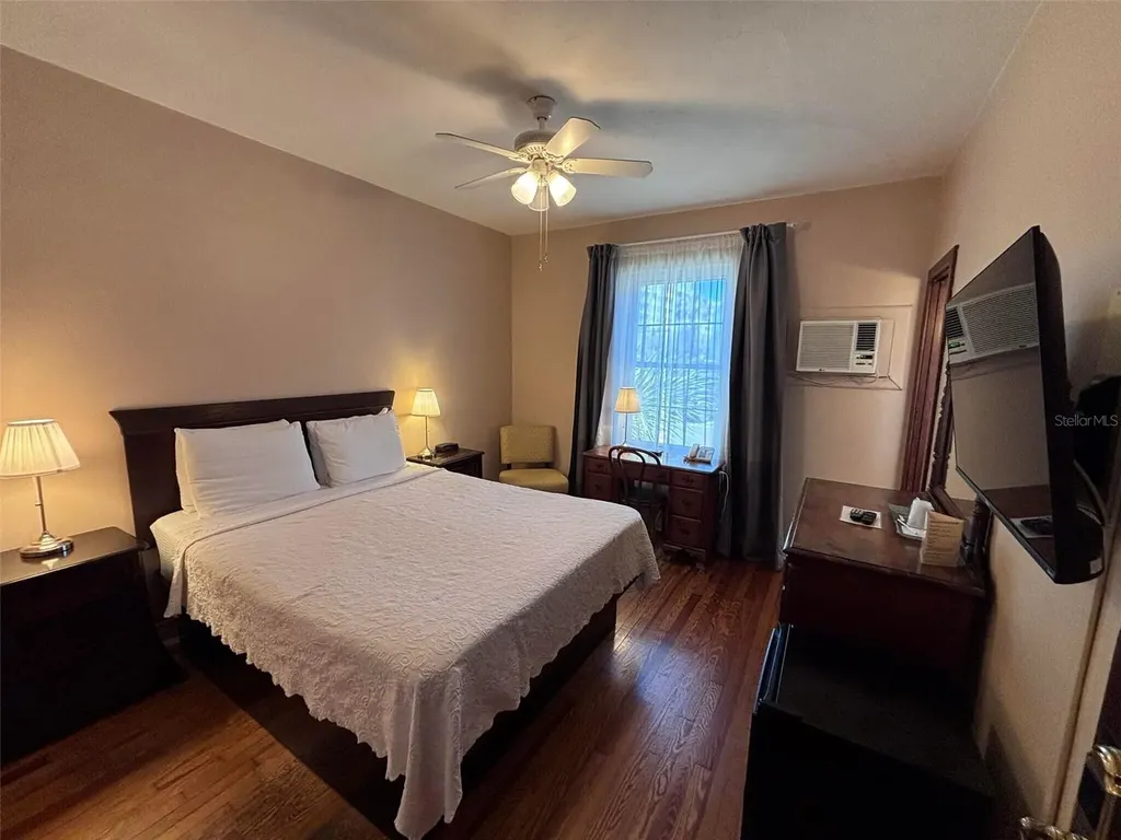 St Petersburg FL 33701