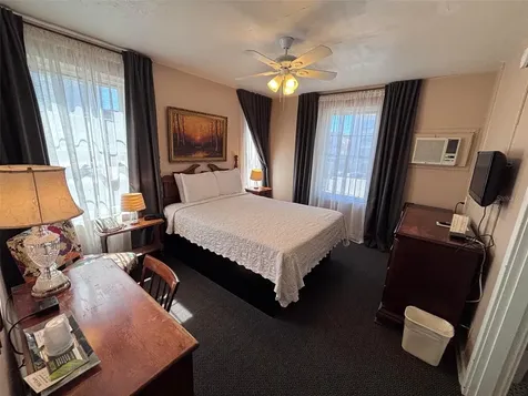 St Petersburg FL 33701