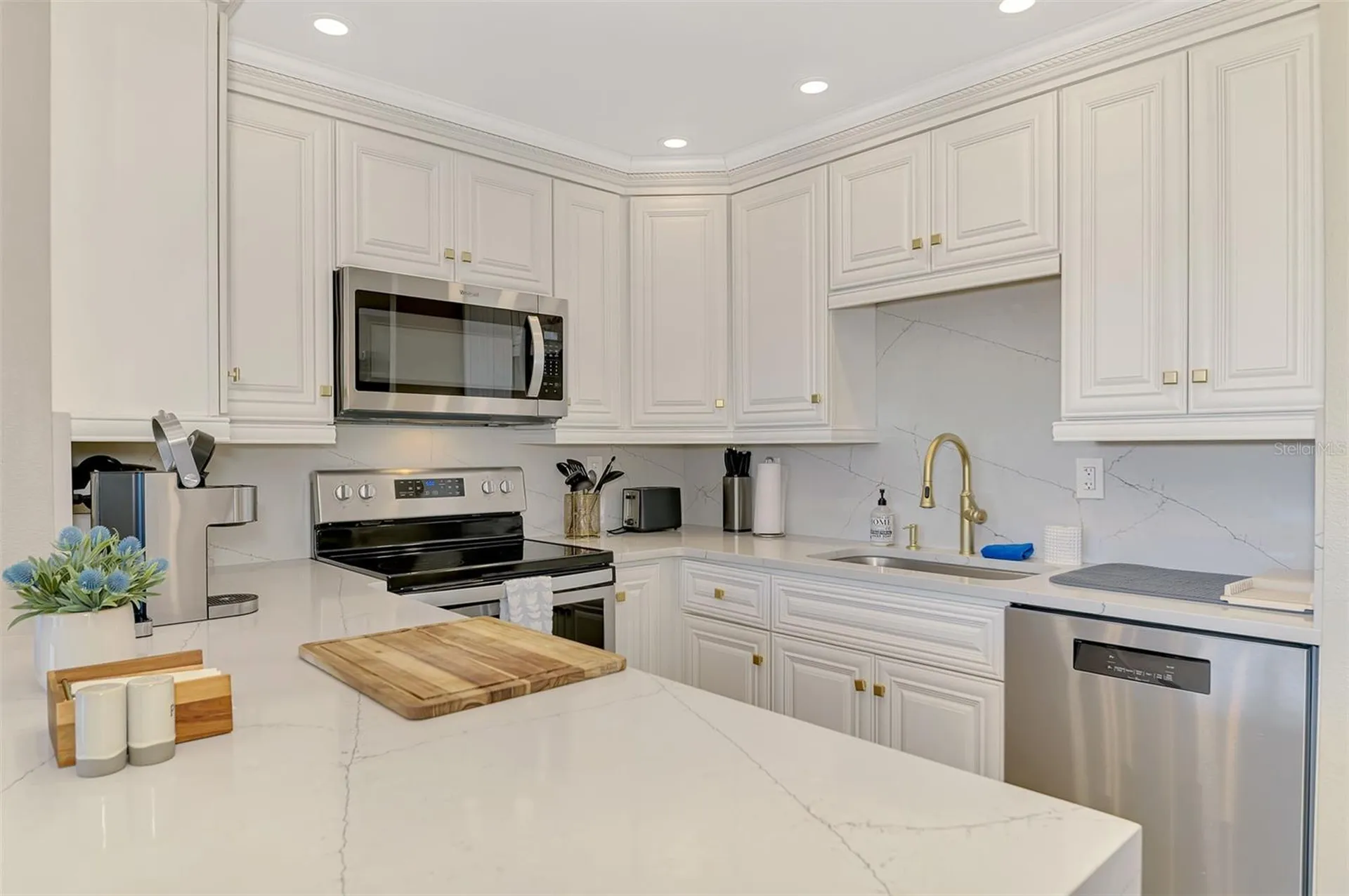 5855 Midnight Pass Road Sarasota FL 34242