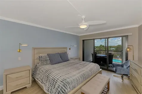 5855 Midnight Pass Road Sarasota FL 34242