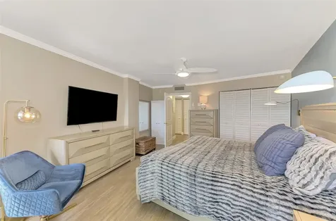 5855 Midnight Pass Road Sarasota FL 34242