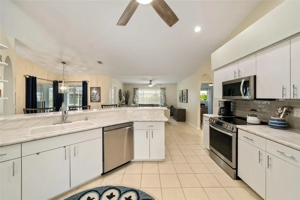 9037 SE 136th Loop Summerfield FL 34491