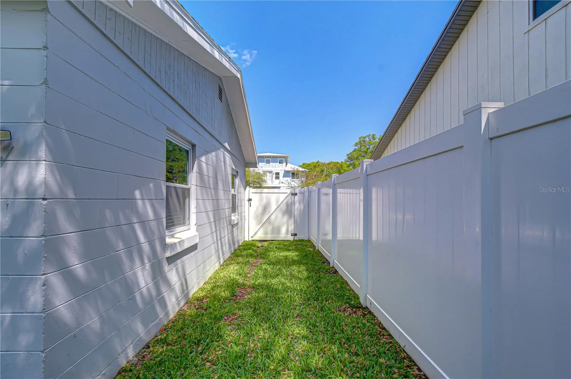 4712 W Tambay Avenue Tampa FL 33611