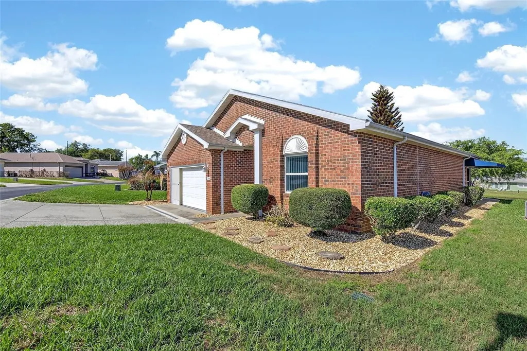6144 Silver Lakes Drive E Lakeland FL 33810
