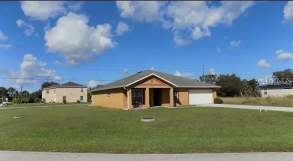103 Big Sioux Drive Kissimmee FL 34759