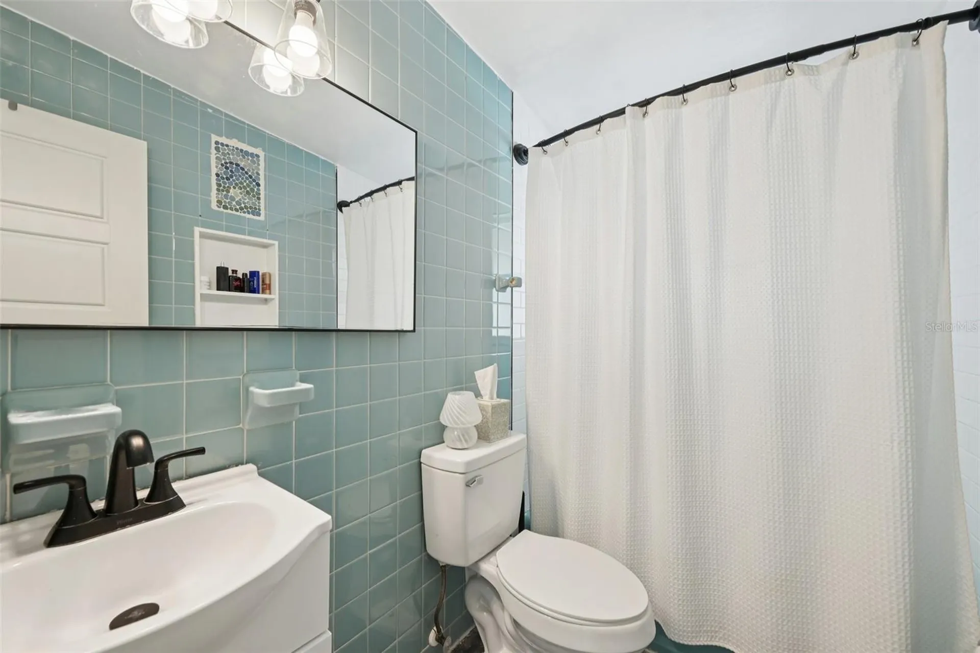 2416 Emory Avenue Bradenton FL 34207