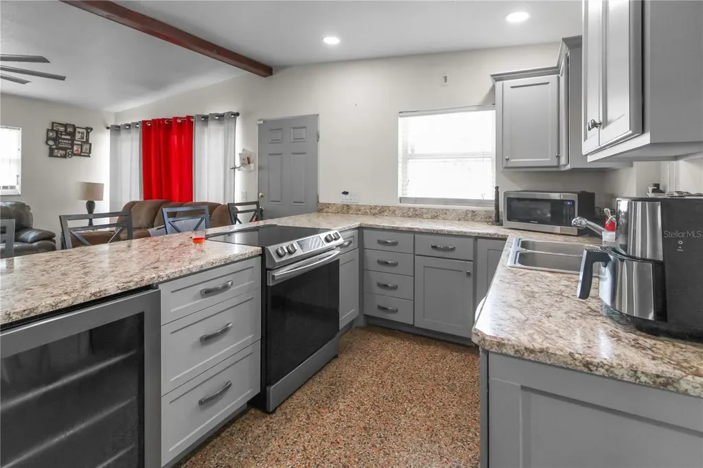 762 Temple Avenue Orange City FL 32763