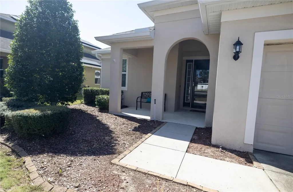1292 Merion Drive Mount Dora FL 32757