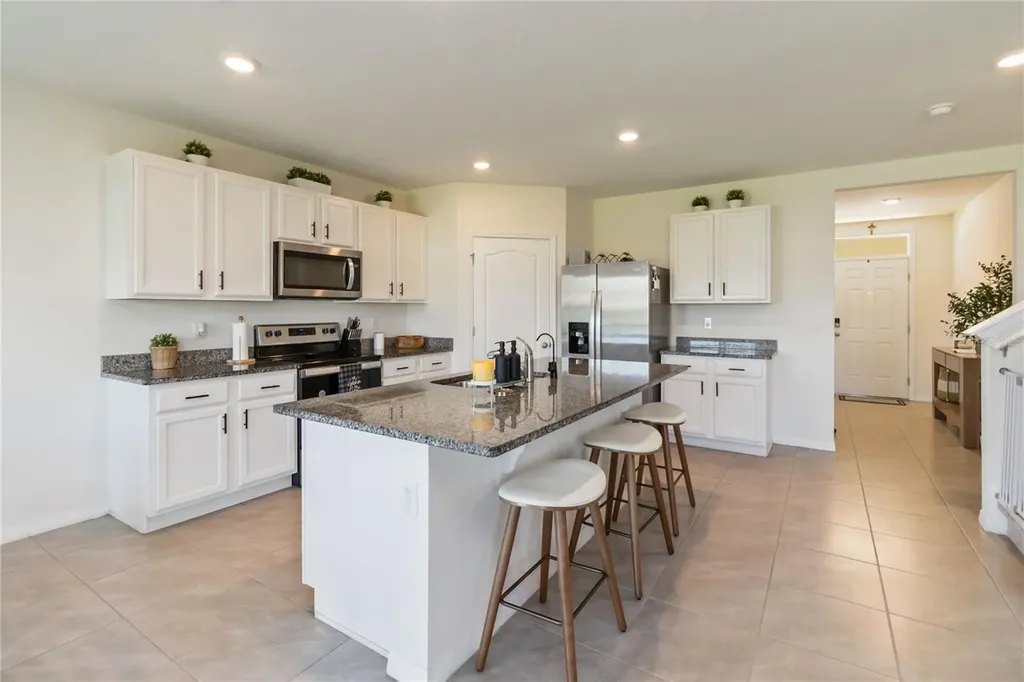 2780 Swooping Sparrow Drive St Cloud FL 34773