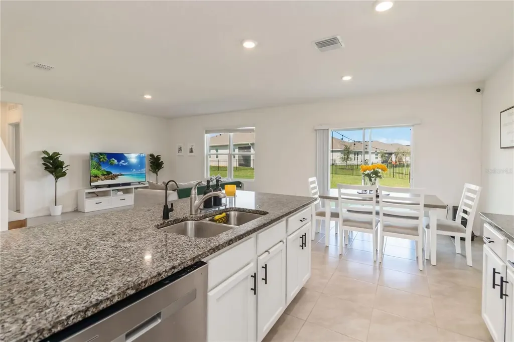 2780 Swooping Sparrow Drive St Cloud FL 34773