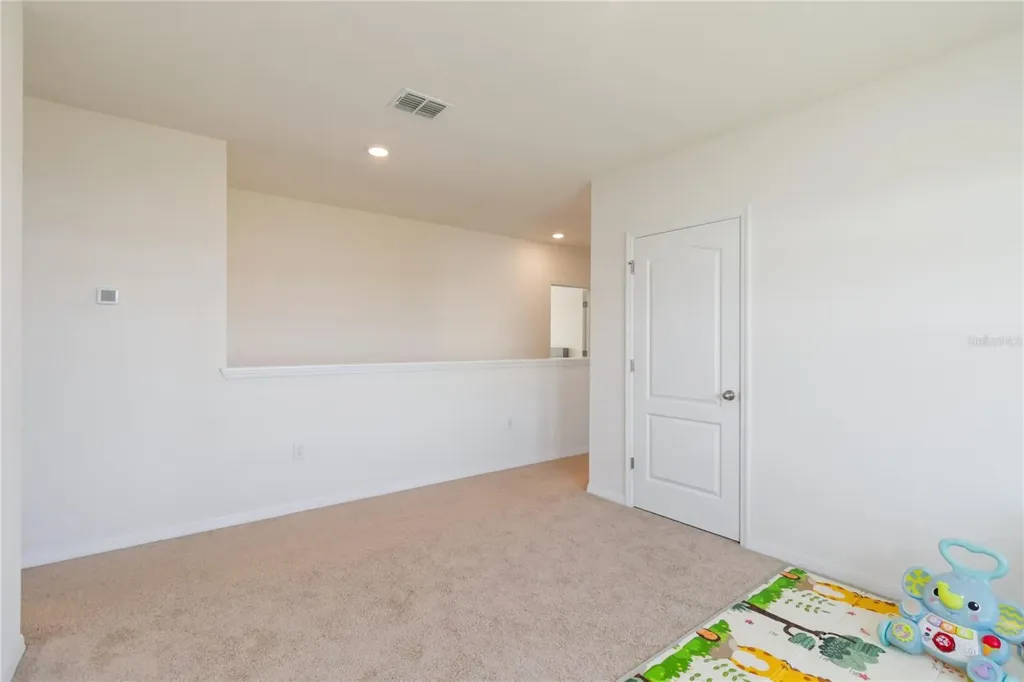 2780 Swooping Sparrow Drive St Cloud FL 34773