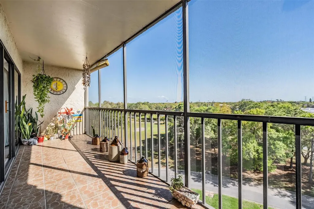 2900 Cove Cay Drive Clearwater FL 33760