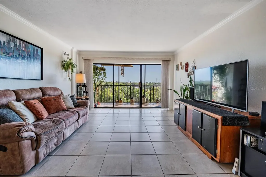 2900 Cove Cay Drive Clearwater FL 33760