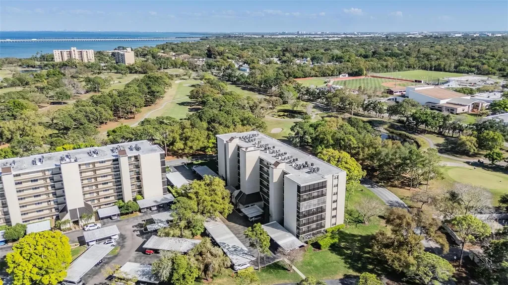 2900 Cove Cay Drive Clearwater FL 33760