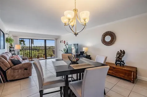 2900 Cove Cay Drive Clearwater FL 33760