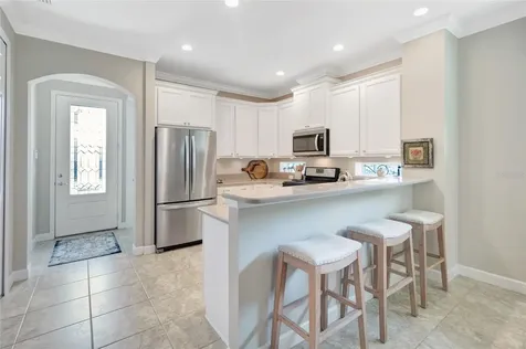 8093 Bridgeport Bay Circle Mount Dora FL 32757