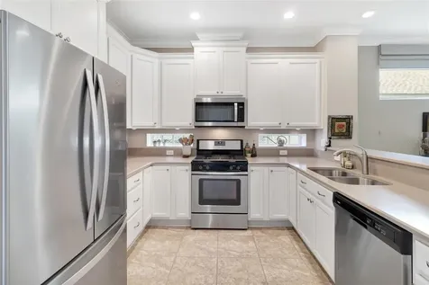 8093 Bridgeport Bay Circle Mount Dora FL 32757