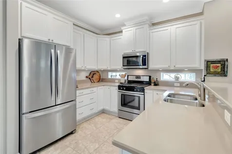 8093 Bridgeport Bay Circle Mount Dora FL 32757