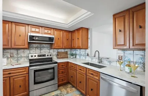 719 Pinellas Bayway S Tierra Verde FL 33715
