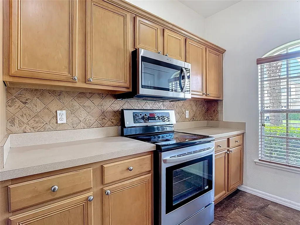 2808 Eagle Claw Court Kissimmee FL 34746