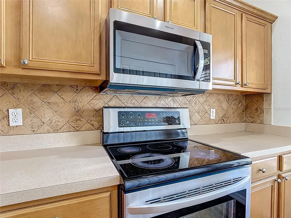 2808 Eagle Claw Court Kissimmee FL 34746