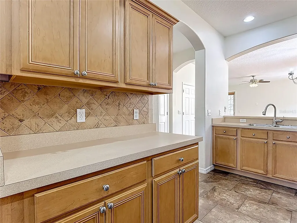 2808 Eagle Claw Court Kissimmee FL 34746
