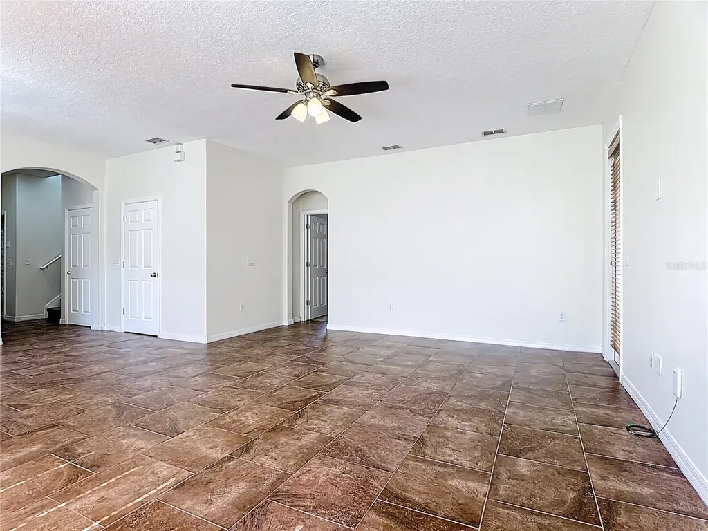 2808 Eagle Claw Court Kissimmee FL 34746