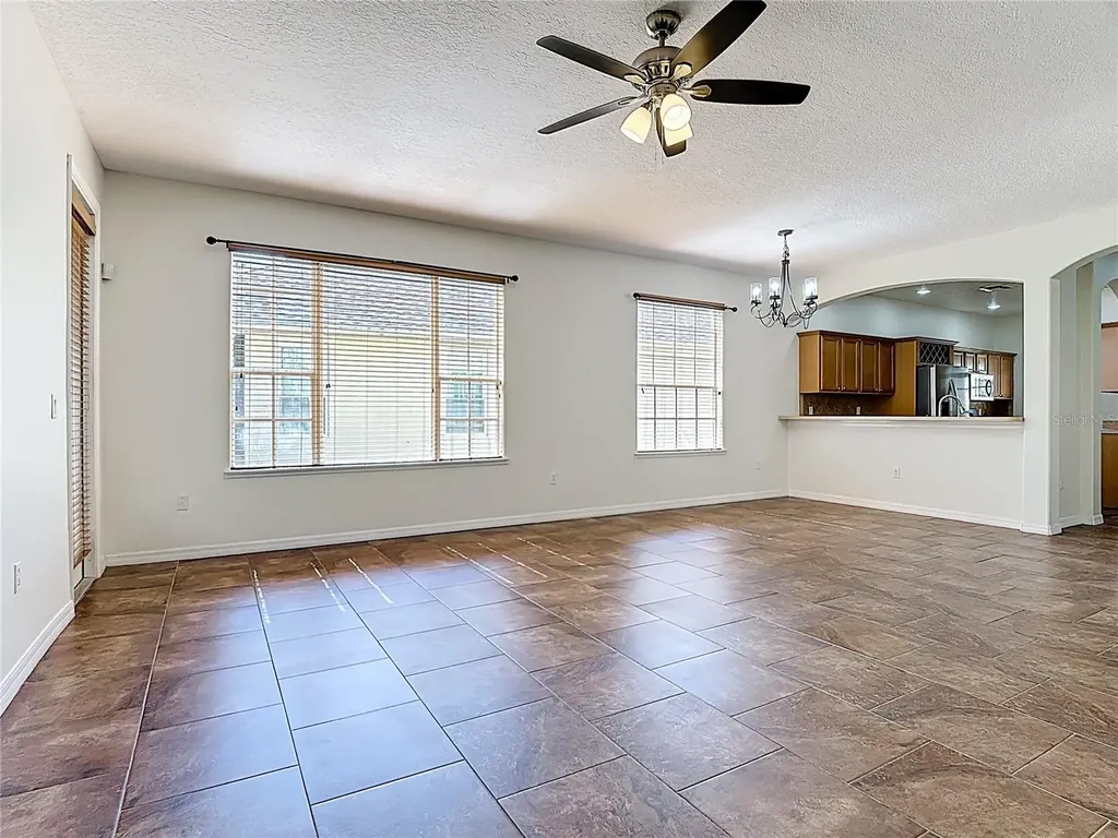 2808 Eagle Claw Court Kissimmee FL 34746