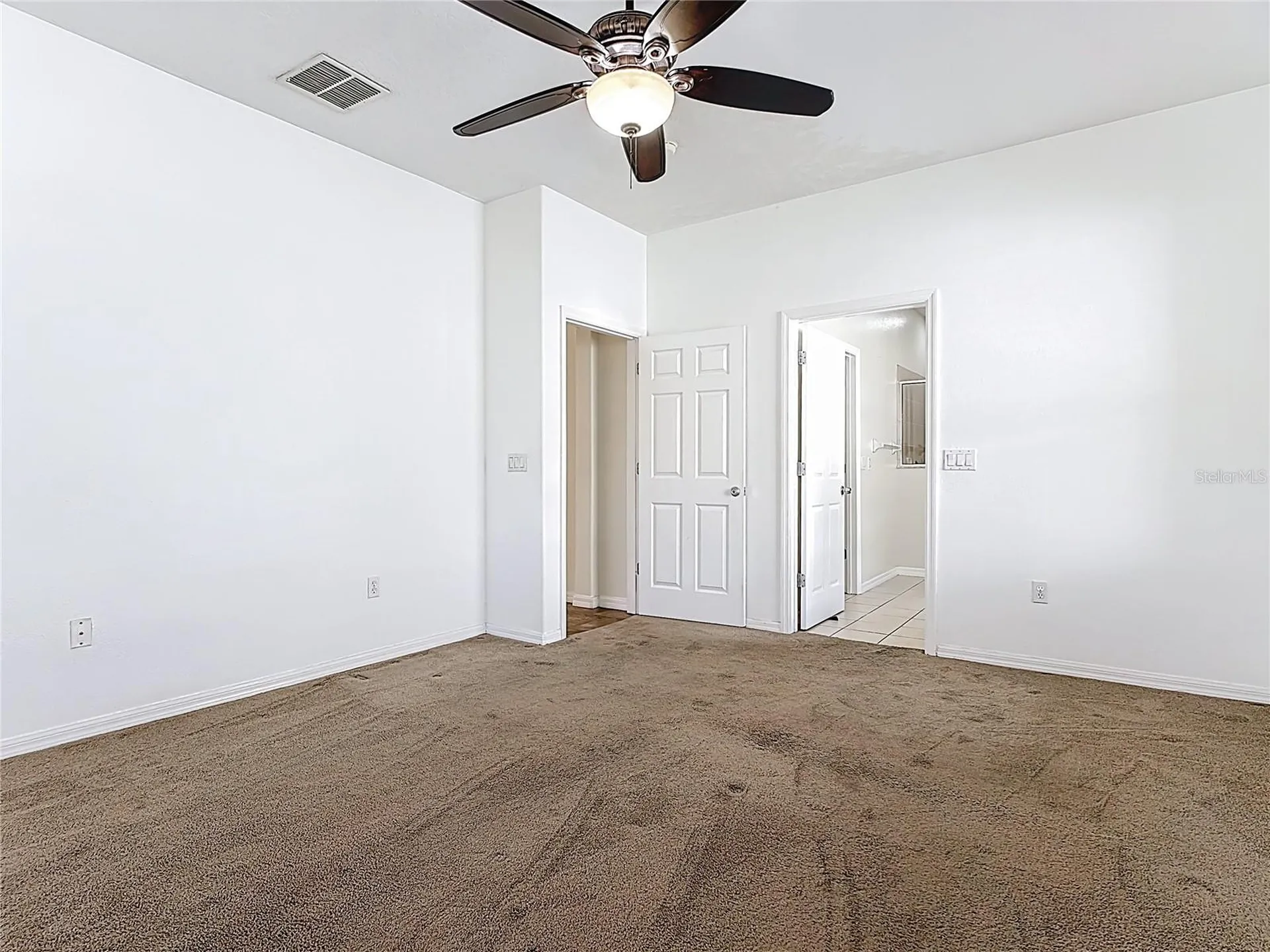 2808 Eagle Claw Court Kissimmee FL 34746
