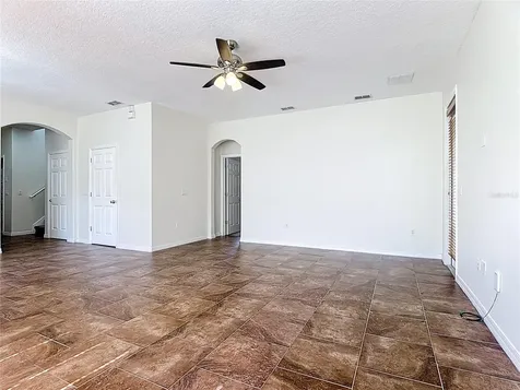 2808 Eagle Claw Court Kissimmee FL 34746