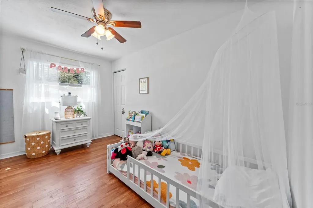 251 Davison Avenue NE St Petersburg FL 33703