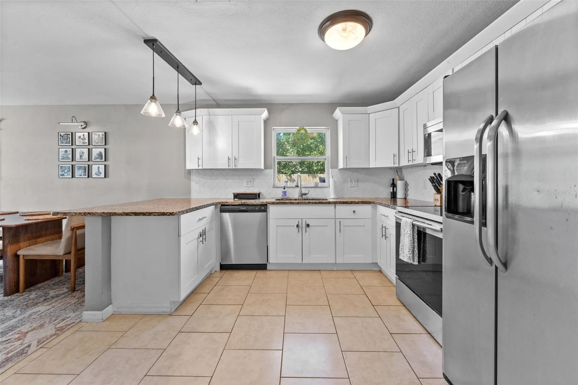 251 Davison Avenue NE St Petersburg FL 33703