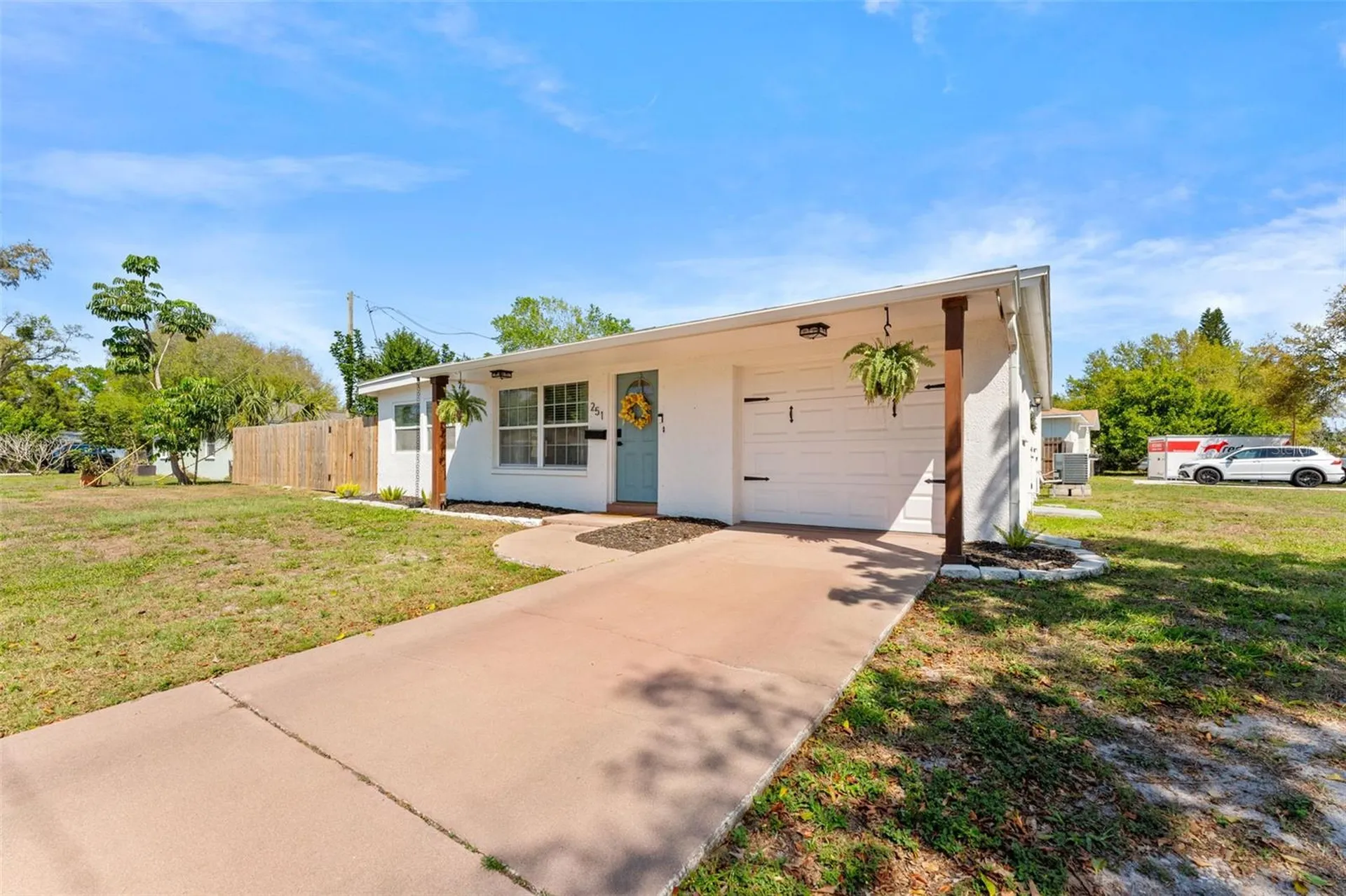 251 Davison Avenue NE St Petersburg FL 33703