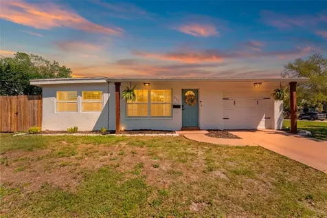 251 Davison Avenue NE St Petersburg FL 33703