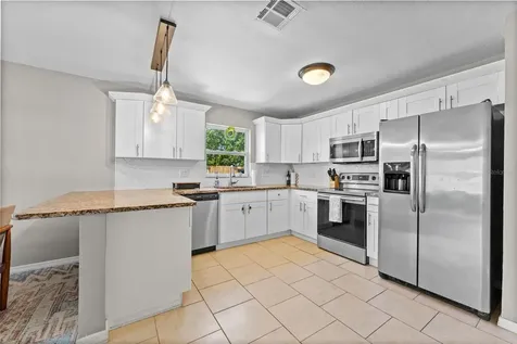 251 Davison Avenue NE St Petersburg FL 33703