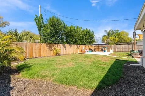 251 Davison Avenue NE St Petersburg FL 33703