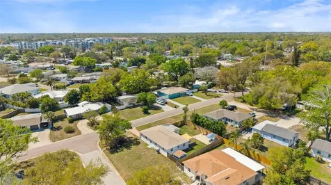 251 Davison Avenue NE St Petersburg FL 33703