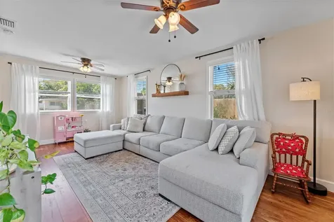 251 Davison Avenue NE St Petersburg FL 33703