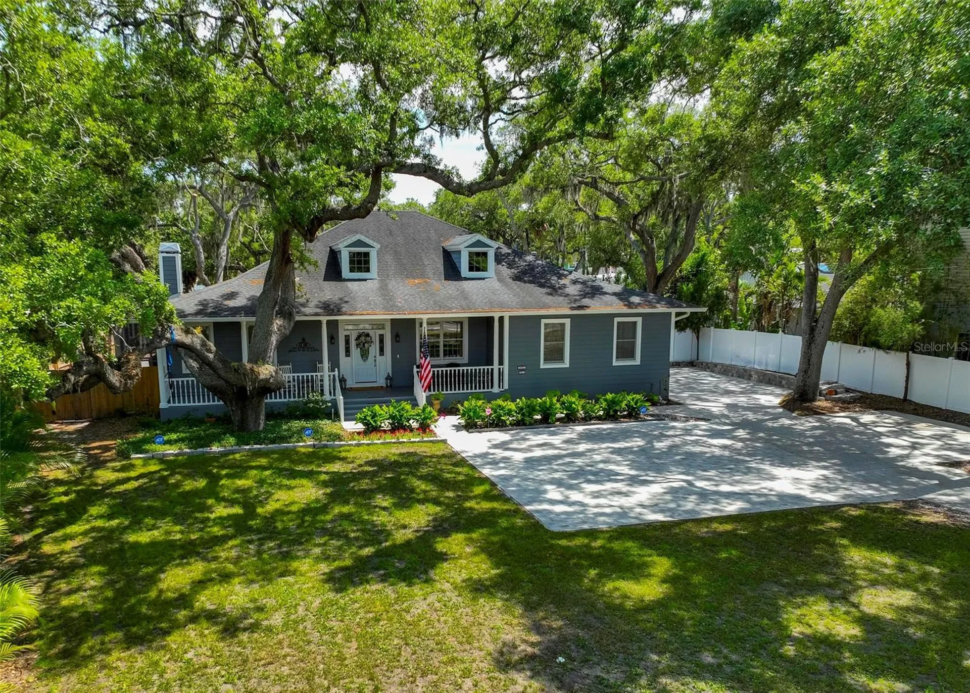 2351 NE Coachman Road Clearwater FL 33765
