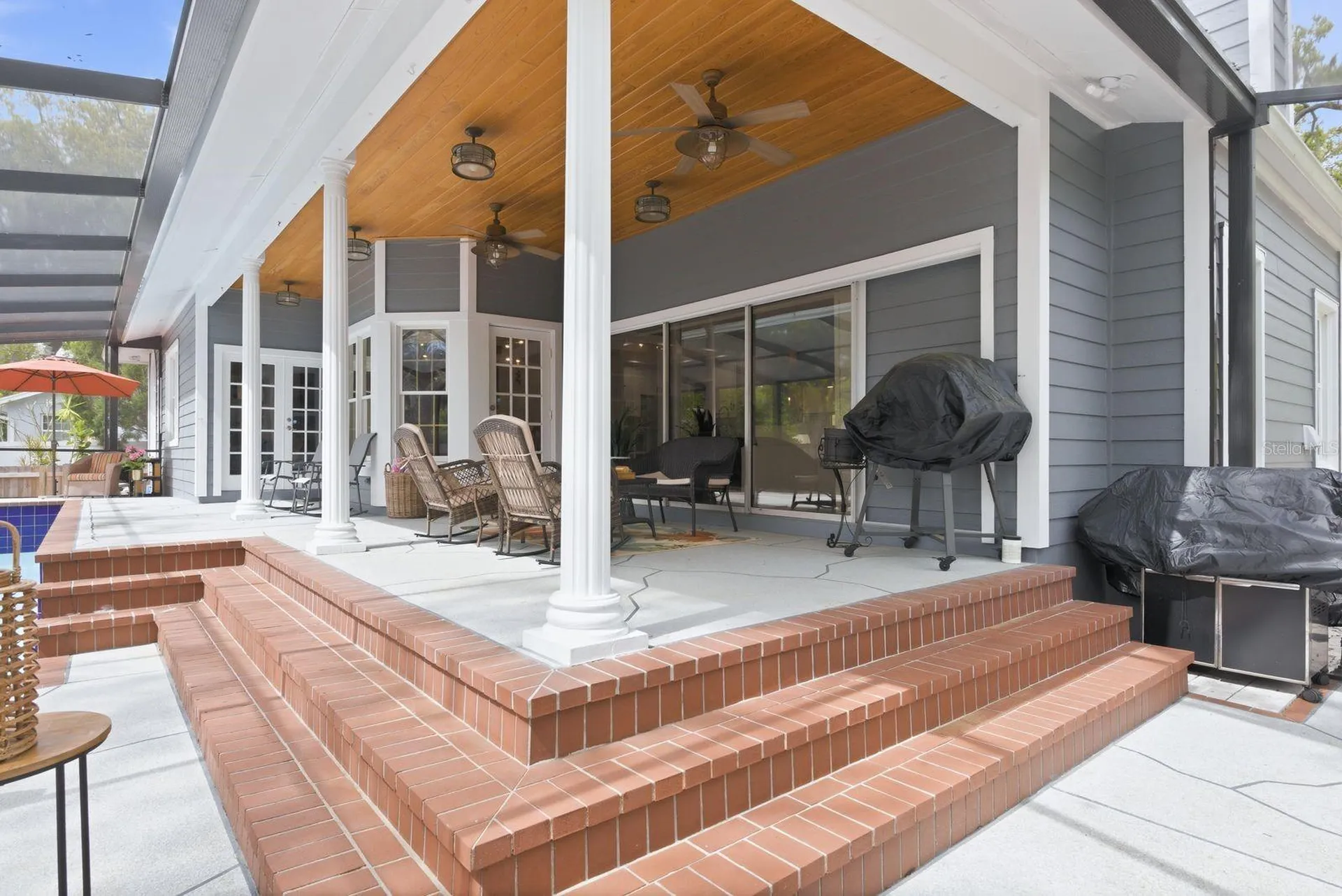 2351 NE Coachman Road Clearwater FL 33765