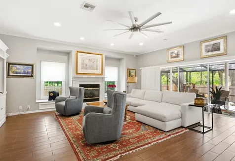 2351 NE Coachman Road Clearwater FL 33765