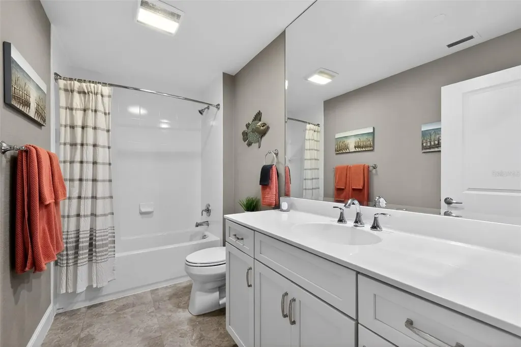 915 Bay Colony Drive S Juno Beach FL 33408